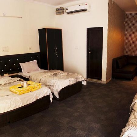 Su- Koon Homestay Agra  Exterior foto