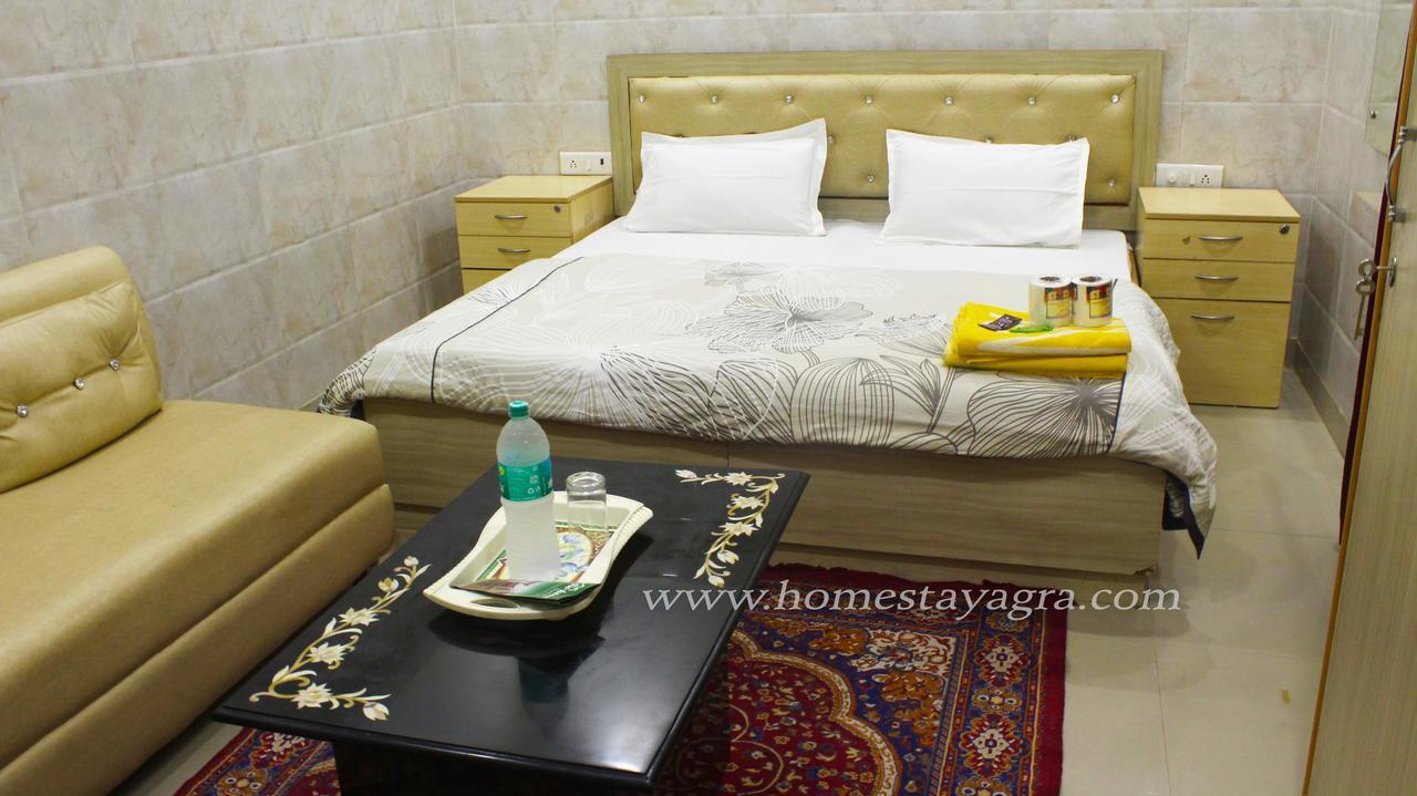 Su- Koon Homestay Agra  Exterior foto
