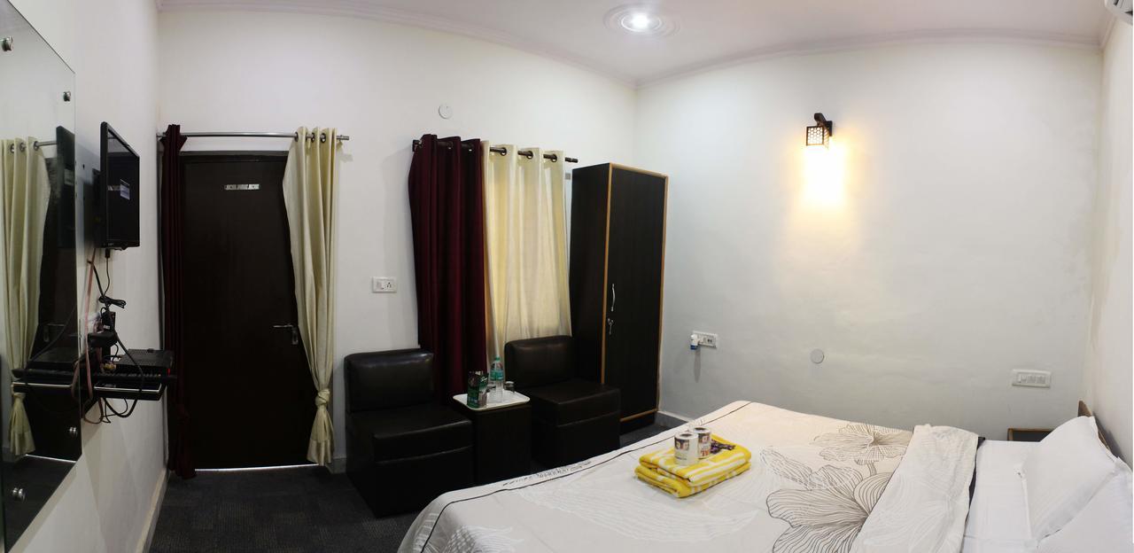 Su- Koon Homestay Agra  Exterior foto
